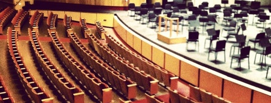 Symphony Hall is one of B : понравившиеся места.