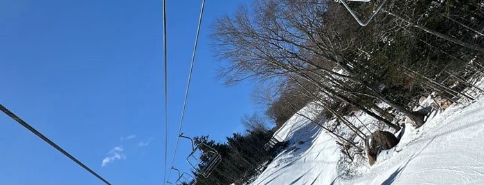 Waterville Valley Ski Area is one of Arthur's Favorite Ski Resorts and Ski lifts.