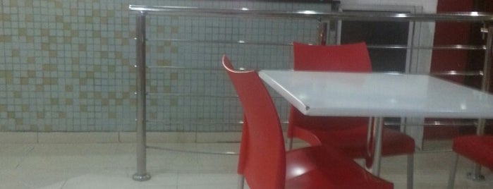 Chicken Republic is one of Footsteps in Abuja, Nigeria.