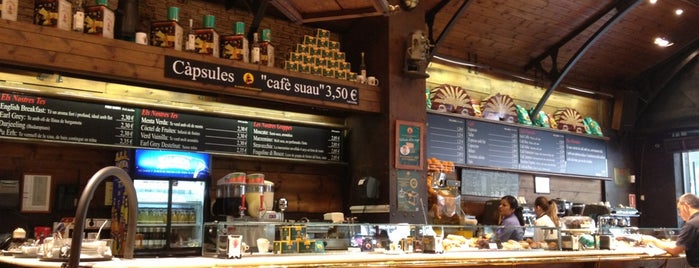 Il Caffe Di Francesco is one of Tempat yang Disukai Kristin.