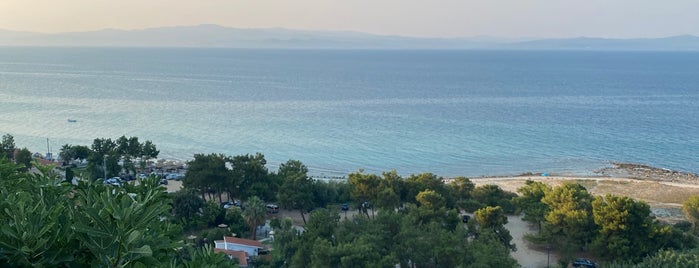 Oceanides is one of Thessaloniki.