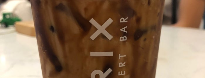 BRIX dessert bar is one of darunee 🌸さんのお気に入りスポット.