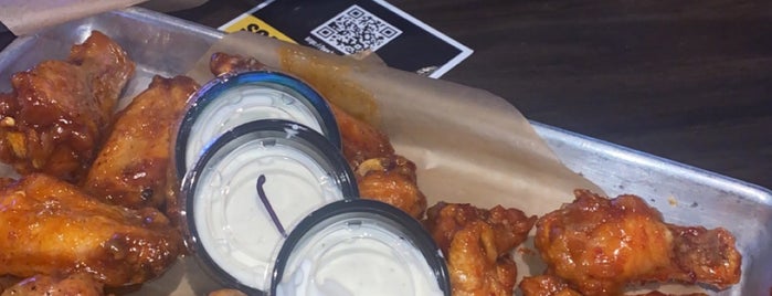 Buffalo Wild Wings is one of Keisha's List of Places to Visit..