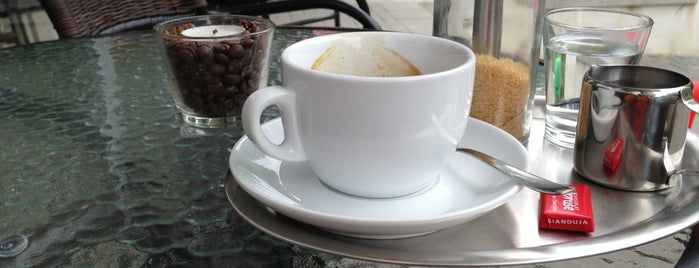 Organica Shop & Cafe is one of Místa, kde dostanete skutečné espresso.