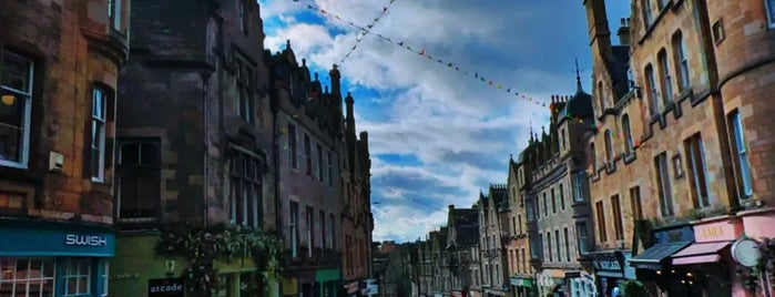 Edimburgo is one of UK roadtrip 2016.
