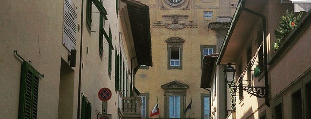 Convitto Nazionale Cicognini is one of Prato.