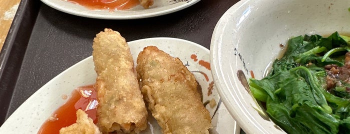 陳家蚵捲 is one of Tainan eats.