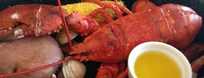 Lobster Lady Seafood Market & Bistro is one of Tempat yang Disukai Dana.