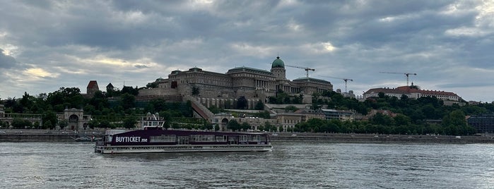 Donau is one of Hungary.
