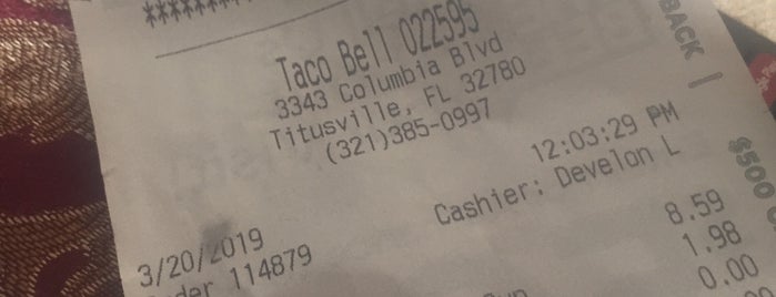 Taco Bell is one of สถานที่ที่ Kris ถูกใจ.