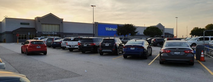 Walmart Supercenter is one of Must-visit Department Stores in Plano.