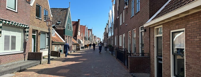 Markt Volendam is one of Volendam - Amsterdam Villages.