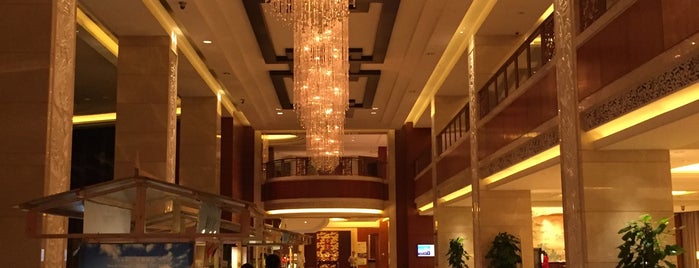 Shangri-La hotel is one of Shanghai.