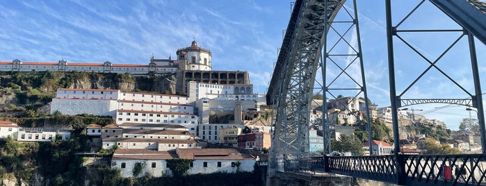 Puente Don Luis I is one of Porto Walk.