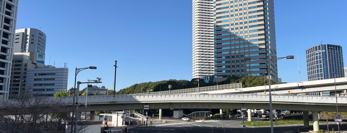赤坂見附陸橋 is one of 東京陸橋.