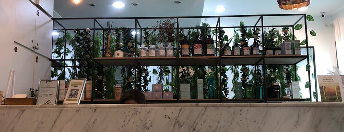 Green Pasture By Hajin is one of Bangkok Eats/Drinks/Shopping/Stays.