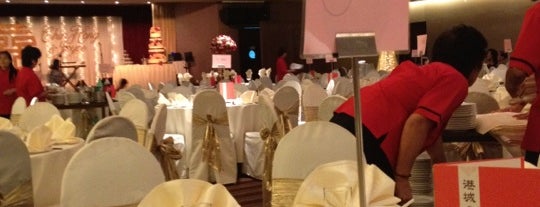 Noble Banquet is one of สถานที่ที่ Teresa ถูกใจ.