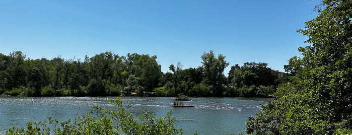 Sacramento River Trail is one of Redding.