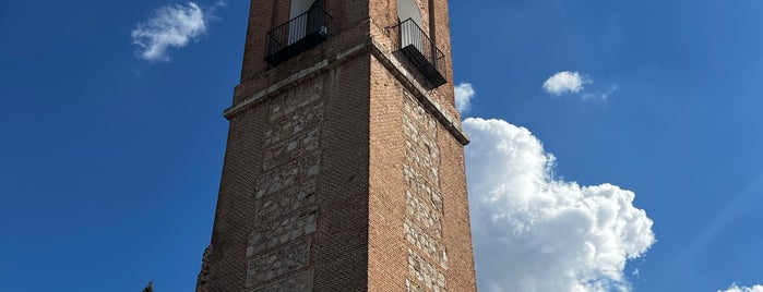 Torre de Santa María is one of Alcalá.
