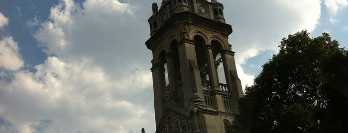 Iglesia de la Sagrada Familia is one of Giovo 님이 좋아한 장소.