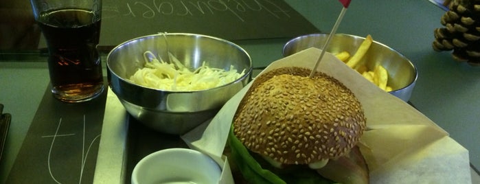 The Burger is one of Tempat yang Disukai Ярослав.