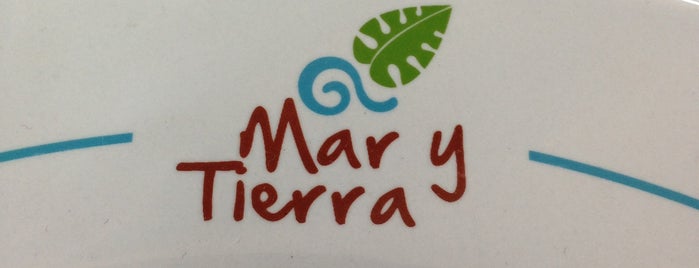 Mar y Tierra Restaurant is one of Tuxpan.