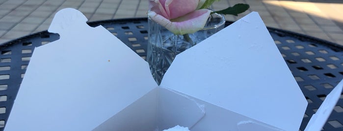 Beignet Box is one of Date night.