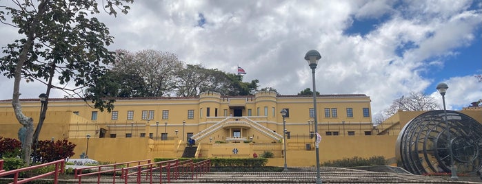 Plaza de la Democracia is one of Patrimonio Histórico de San José.