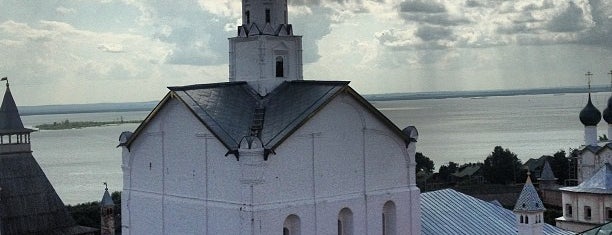 Церковь Спаса На Сенях is one of Sights. Ростов Великий..