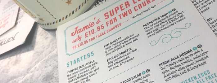 Jamie's Italian is one of สถานที่ที่ Marina ถูกใจ.