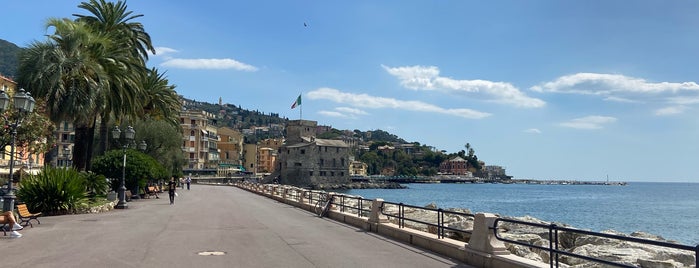 Lungomare Vittorio Veneto is one of Portofino / Rapallo / Santa Margherita 🌊 🇮🇹.