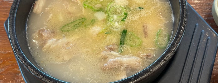 우리나라 is one of Korean foods.