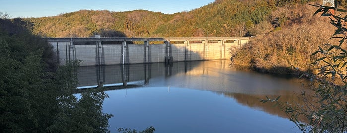 田万ダム is one of ダムカードを配布しているダム（西日本編）.