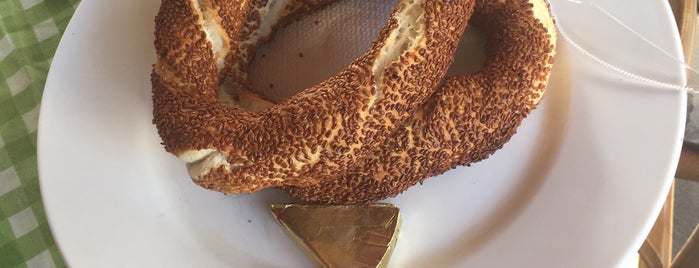 Gönül Simit is one of .さんのお気に入りスポット.