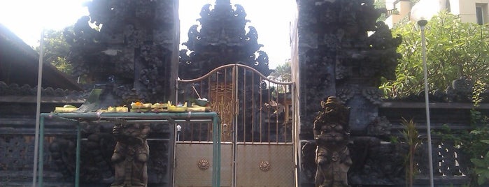 Pura Dalem Pakendungan is one of Bali.