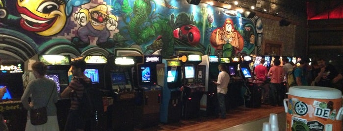 Emporium Wicker Park is one of Arcade World.