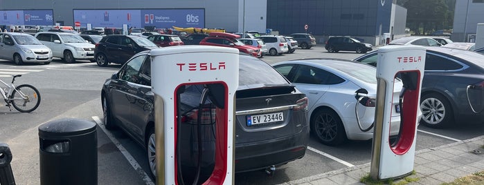 Tesla Supercharger is one of Tesla Superchargers Europe.