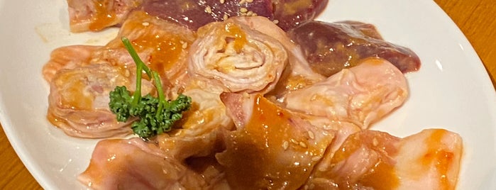 ホルモン・ジンギスカン たたら is one of 美味しいお肉.