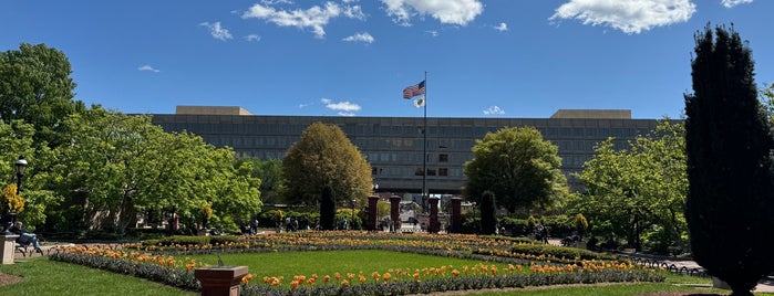 Enid A. Haupt Garden is one of Washington D.C..