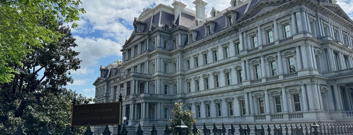Eisenhower Executive Office Building is one of A : понравившиеся места.