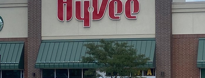 Hy-Vee is one of Common Places.
