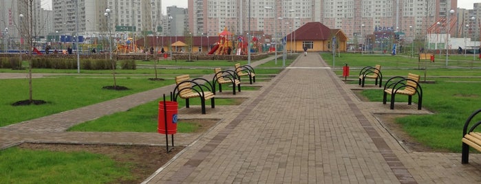 Парк им. Артема Боровика is one of Парки Москвы.