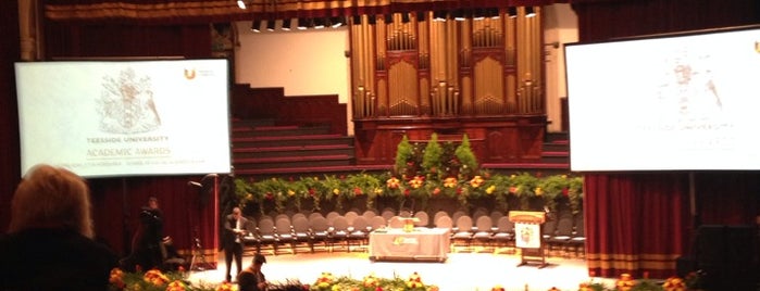 Middlesbrough Town Hall is one of Tempat yang Disukai Teresa.