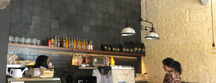 Aurora Café is one of Posti che sono piaciuti a Rocio.