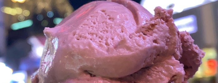 marash authentic turkish ice cream is one of Lugares favoritos de Christopher.