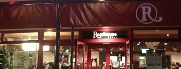 Roadhouse Restaurant is one of Orte, die Paolo gefallen.