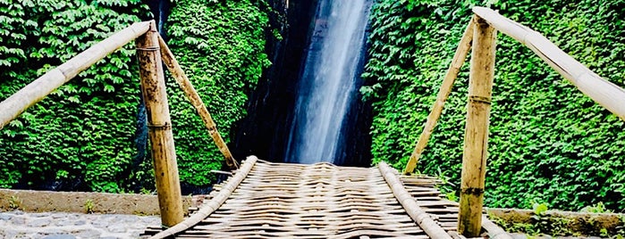 Munduk Waterfall is one of Orte, die prince of gefallen.