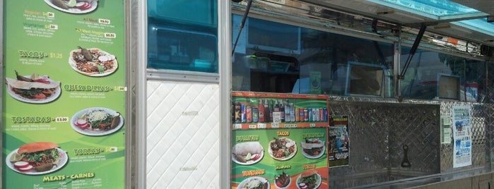 Tacos El Pinolero is one of Must-visit Food Trucks in Chico.