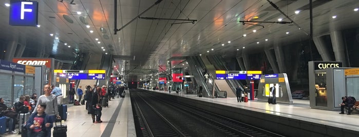 Frankfurt (Main) Flughafen Fernbahnhof is one of Meine Bahnhöfe.