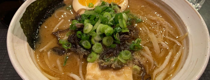 Touhenboku Ramen 唐変木 is one of Azhar’s Liked Places.